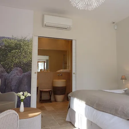 Les Mazets Du Luberon Bed & Breakfast Puget