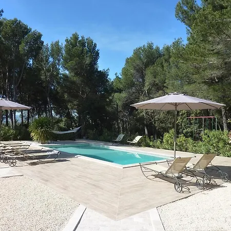 Les Mazets Du Luberon Bed & Breakfast Puget