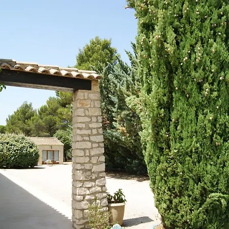Les Mazets Du Luberon Bed & Breakfast Puget